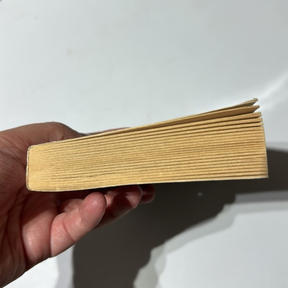 Paper back | book | Suzanne's Diary for Nicholas by James Patterson - Picture 4 of 6